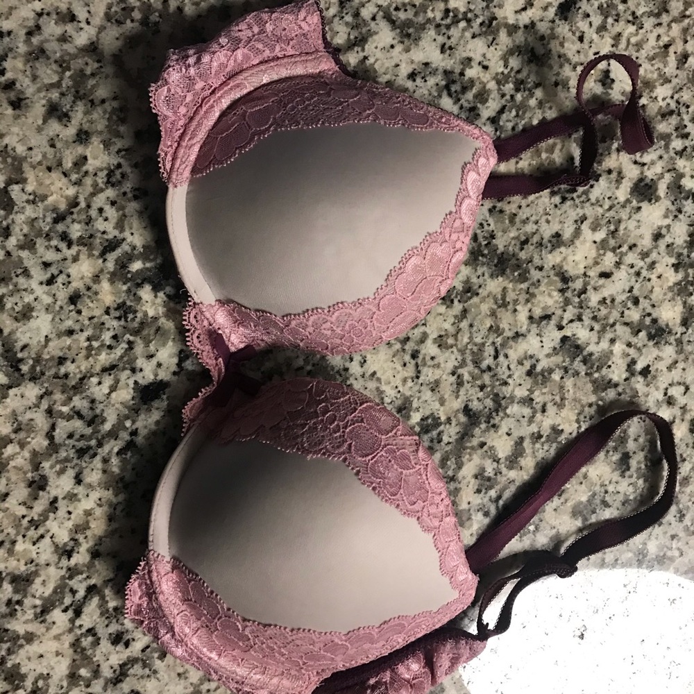 Victoria Secret Bra size 34B